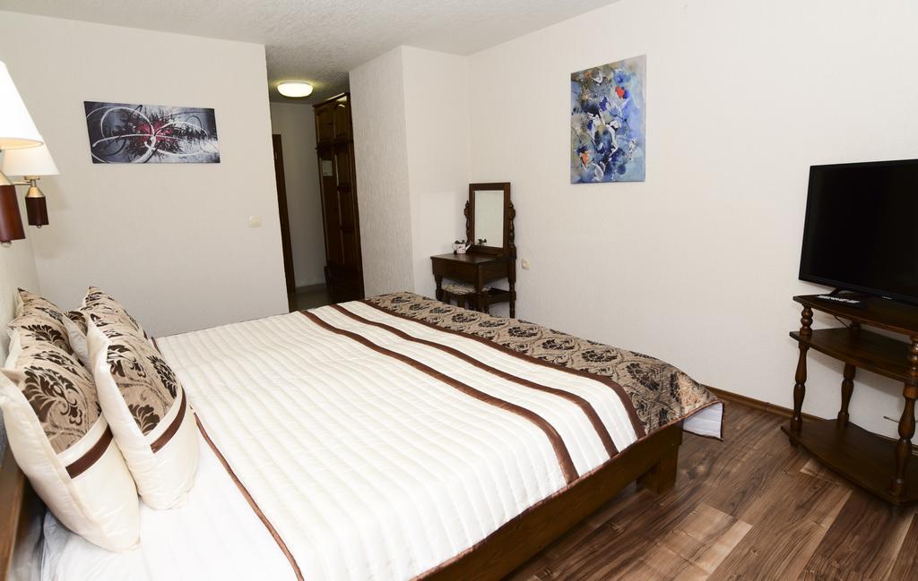 Guesthouse Nefertiti Smoljan Exteriér fotografie