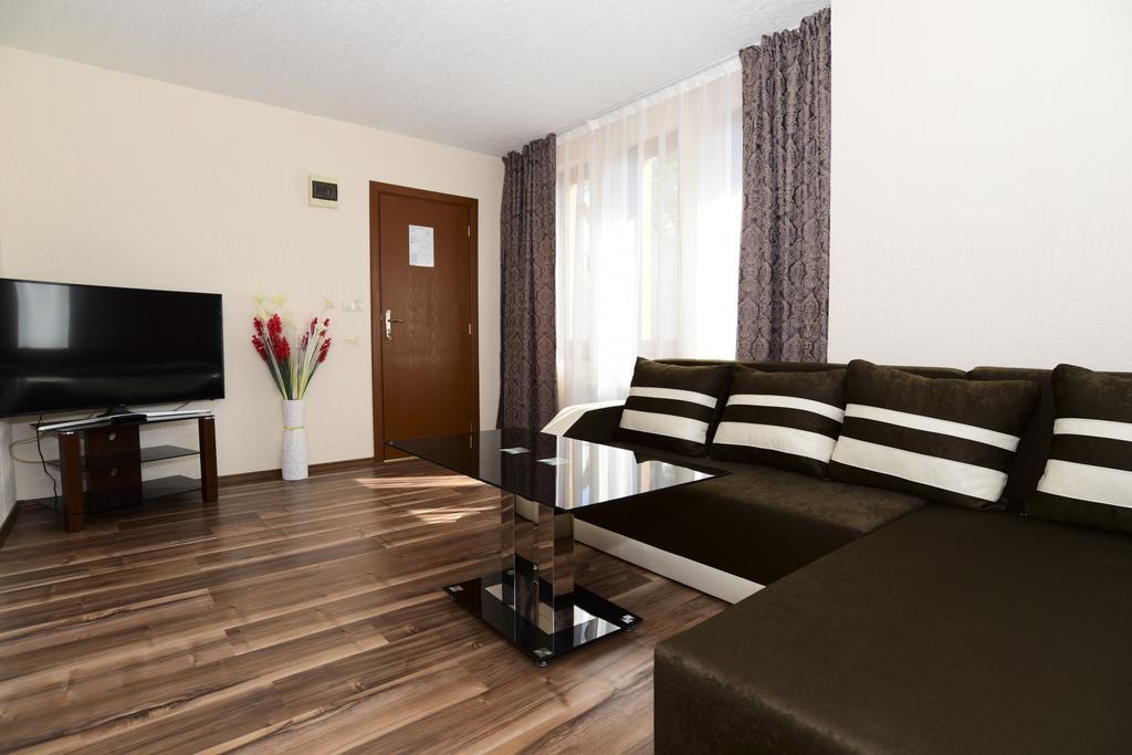 Guesthouse Nefertiti Smoljan Exteriér fotografie