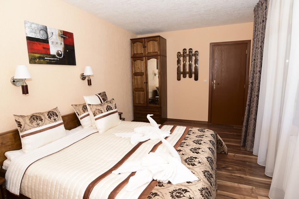 Guesthouse Nefertiti Smoljan Exteriér fotografie